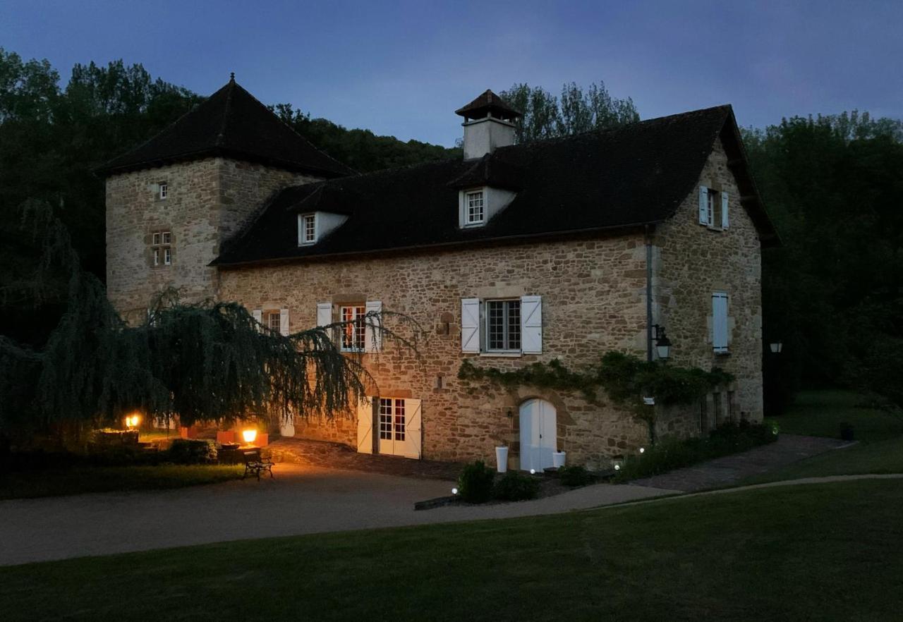Le Moulin Du Boisset Panzió Saint-Denis-lès-Martel Kültér fotó
