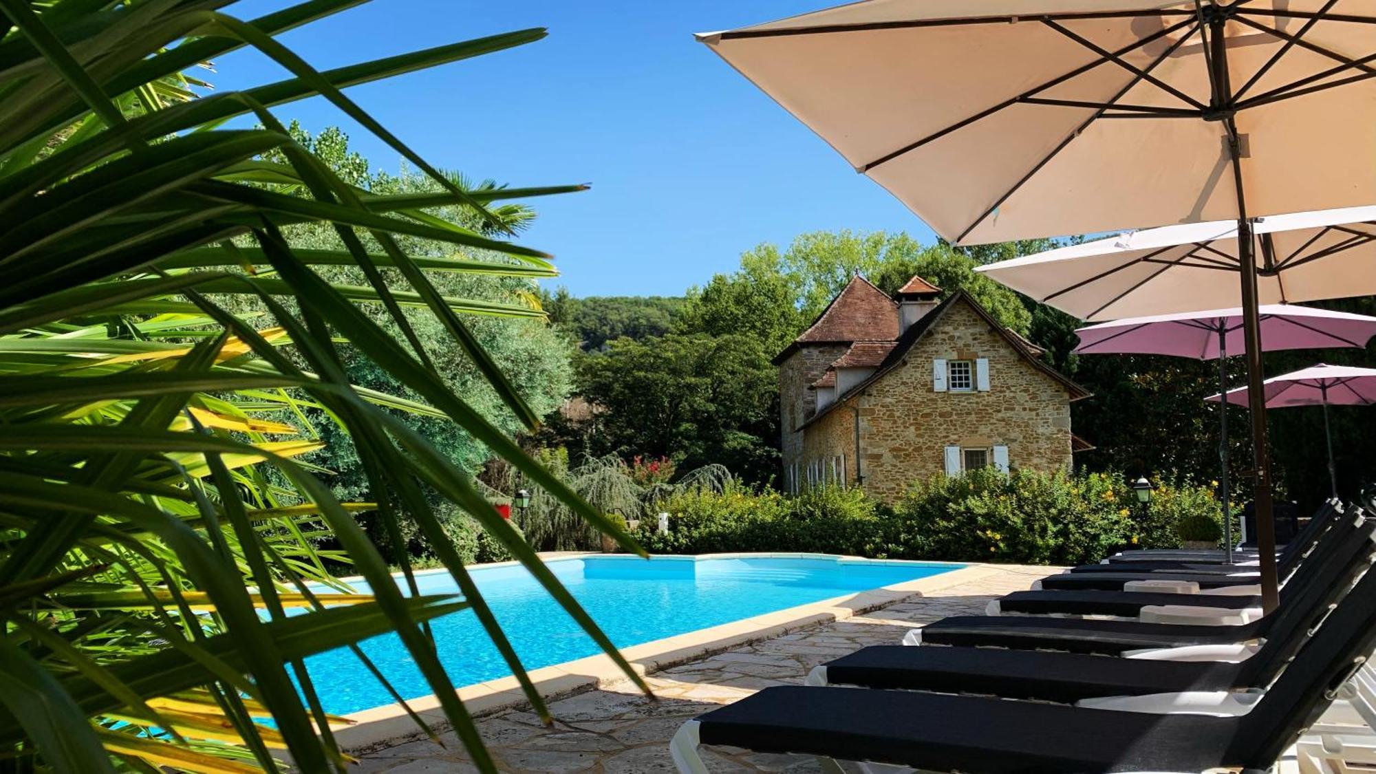 Le Moulin Du Boisset Panzió Saint-Denis-lès-Martel Kültér fotó